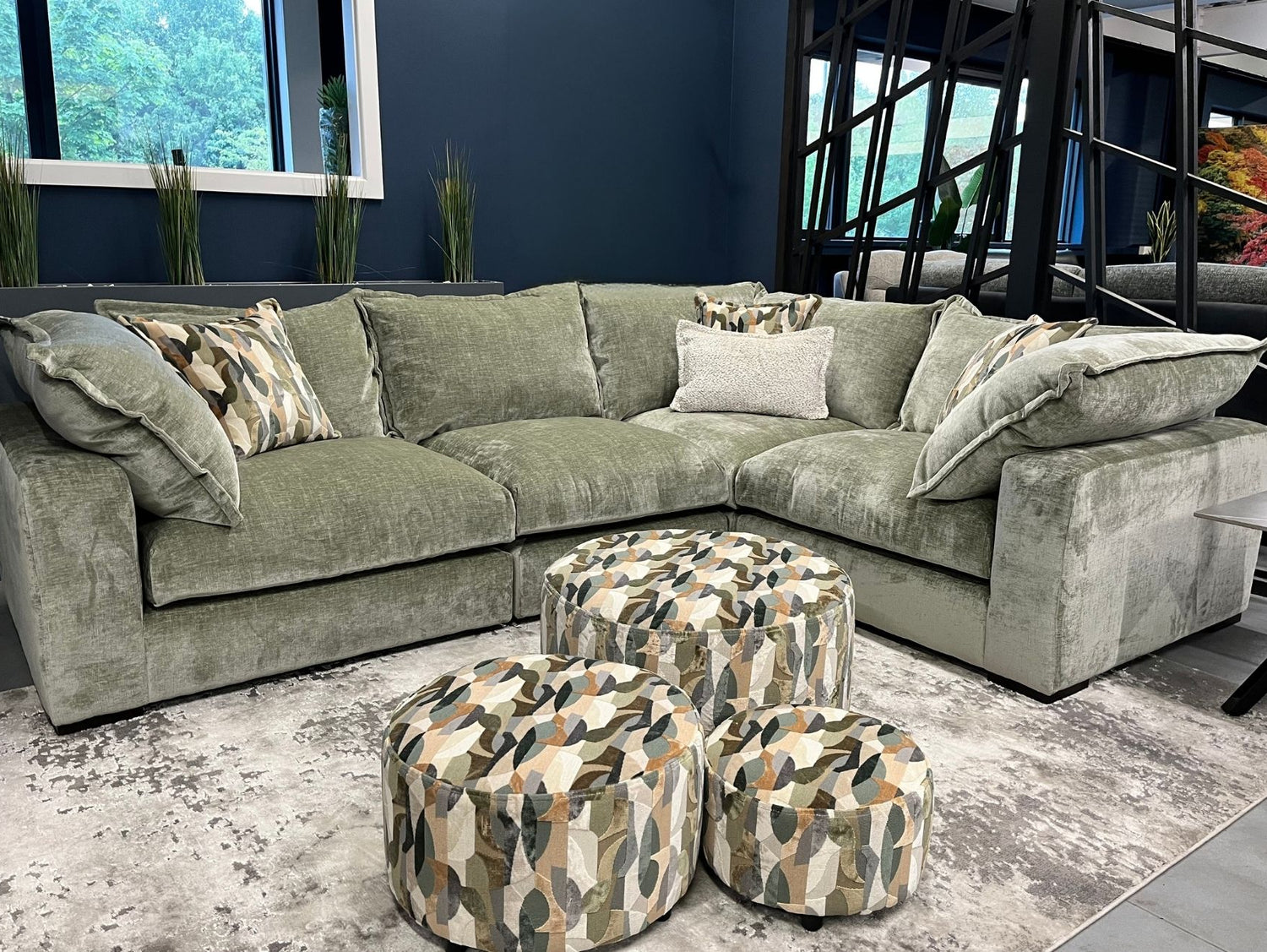 Laurel 1 Corner 1 with Armless Unit