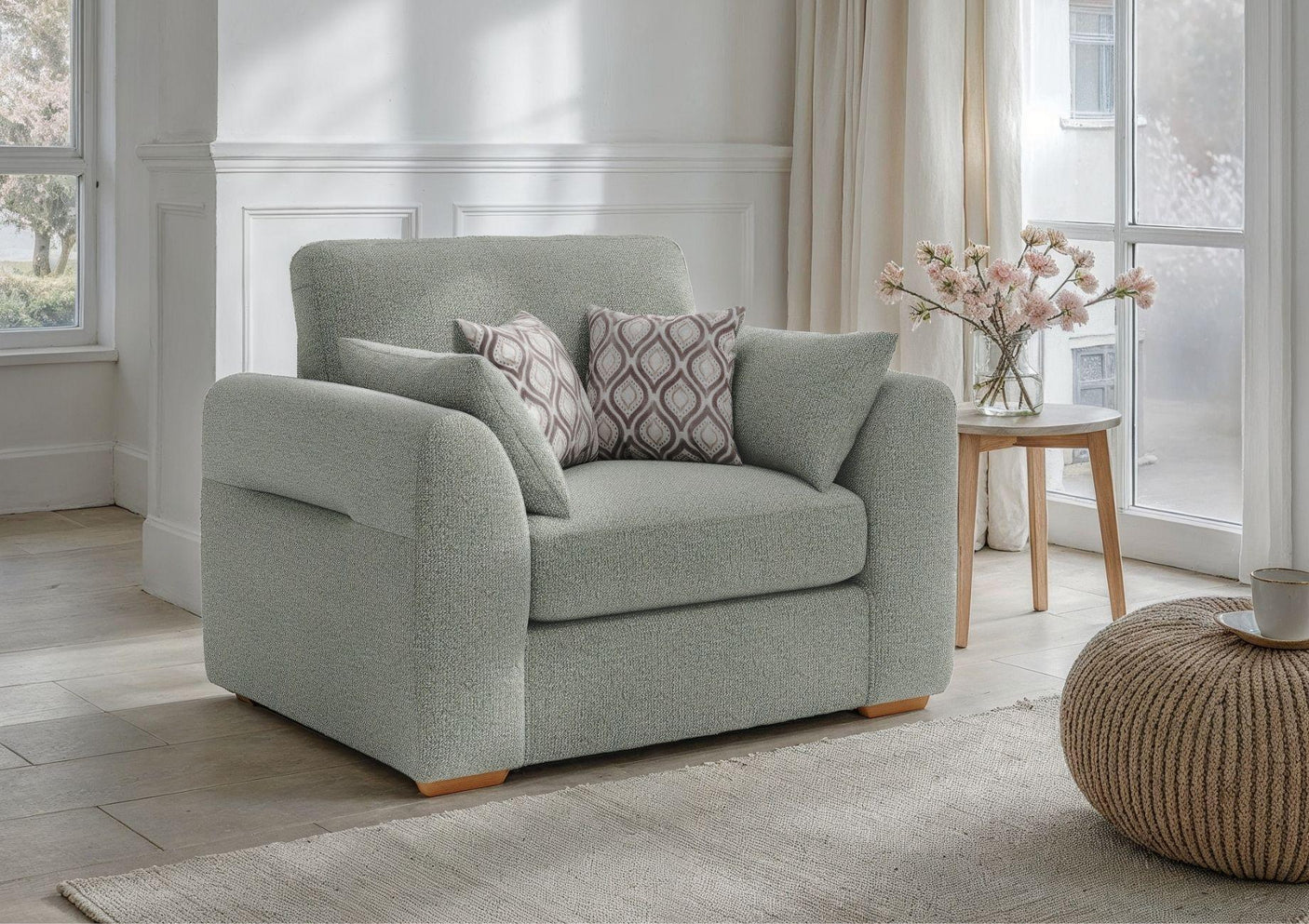 Abby Love Chair