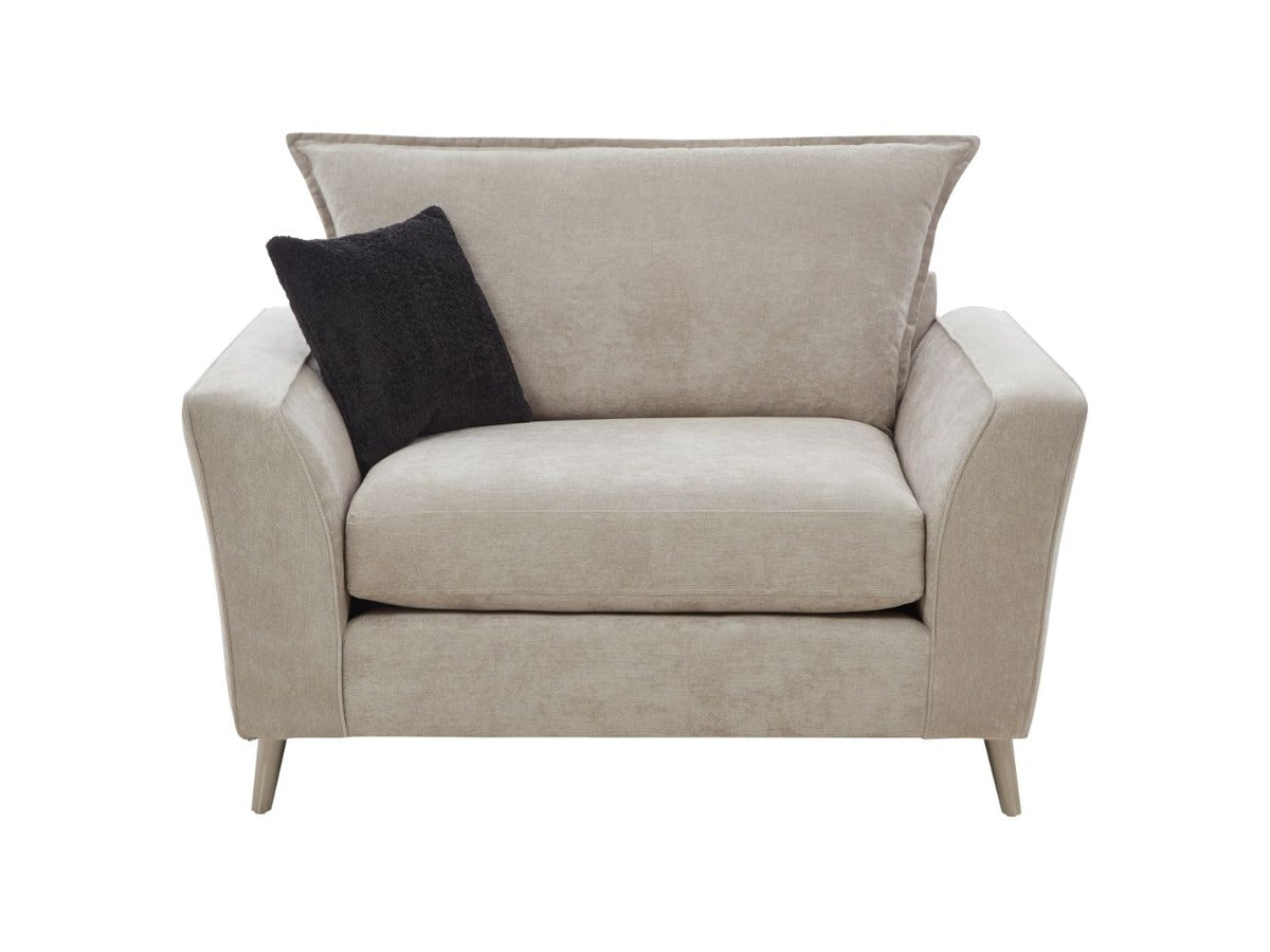 Dalby Love Chair