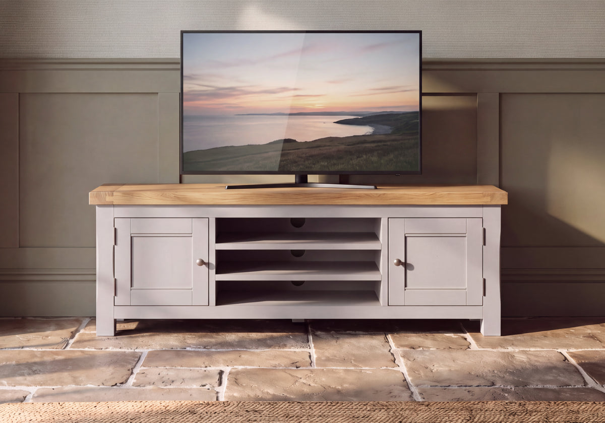 Iliana TV Unit