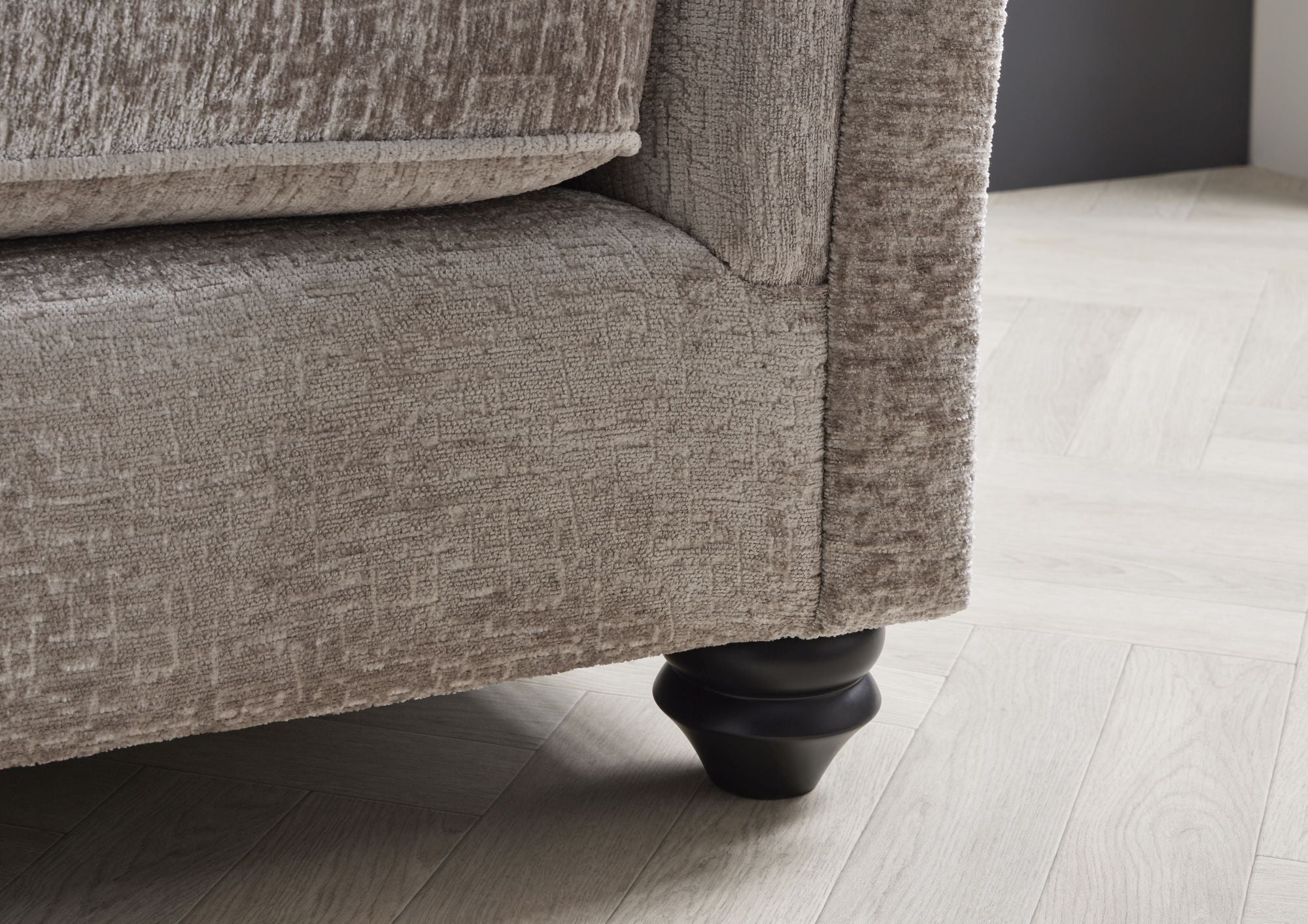 Mackenzie Bench Stool