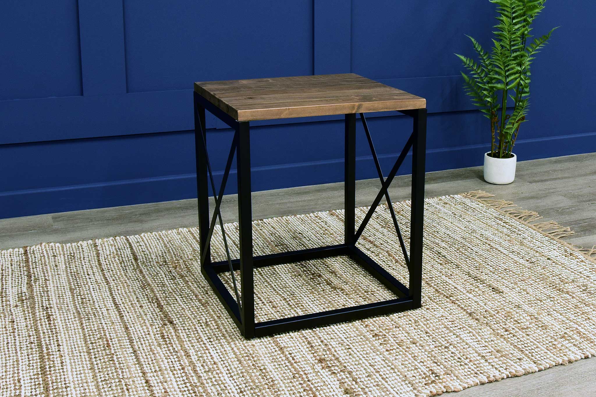 New York Lamp Table