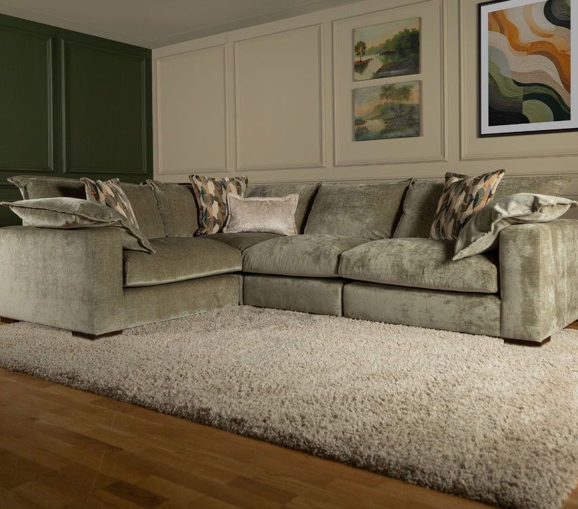 Laurel 1 Corner 1 with Armless Unit