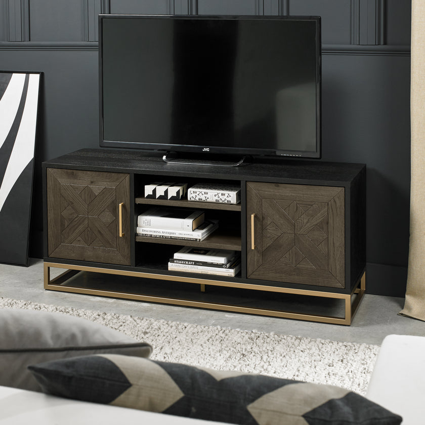 Lindos Fumed Oak Entertainment Unit with Doors