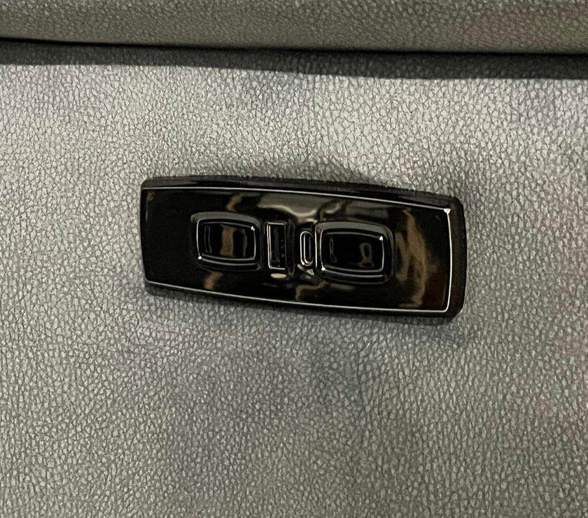 Brisbane 2 Corner 2 with Console Power Recliner and Power Headrests