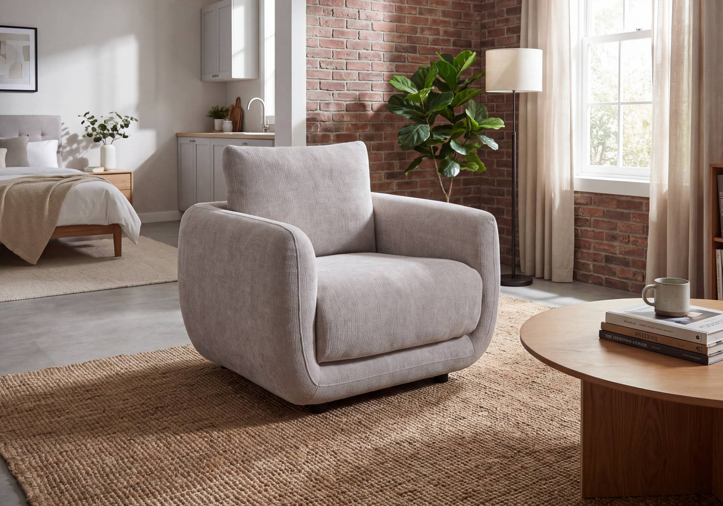 Amor Armchair