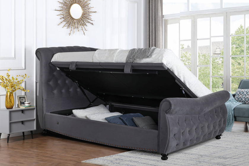 Image of the storage space of the Belgravia Ottoman Bed Frame