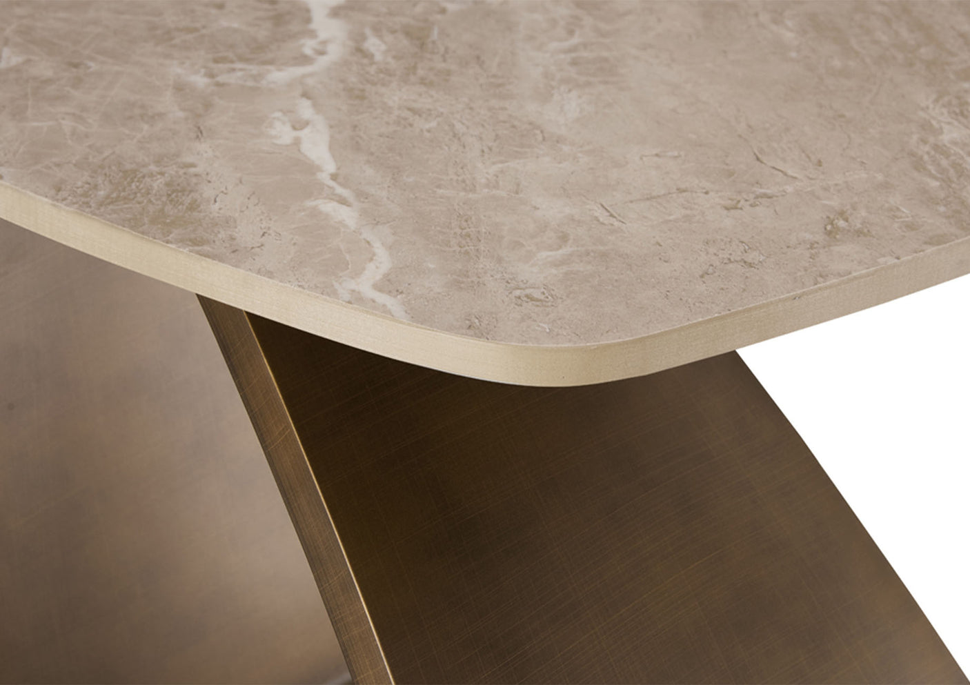 Denali Lamp Table