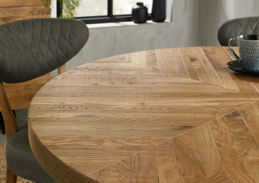 Elliot Rustic Oak Round Dining Table