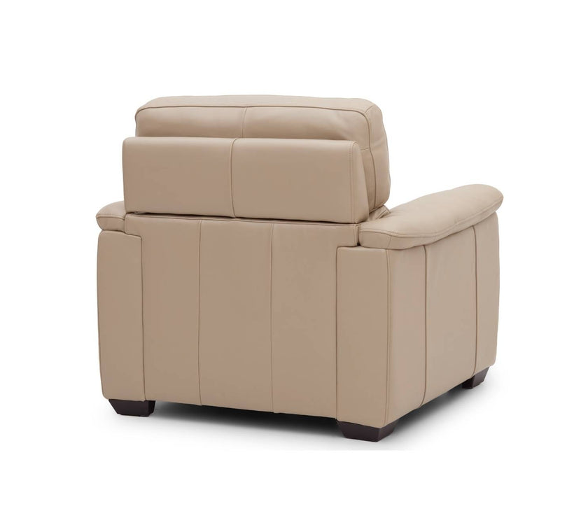 Etna Chair Static