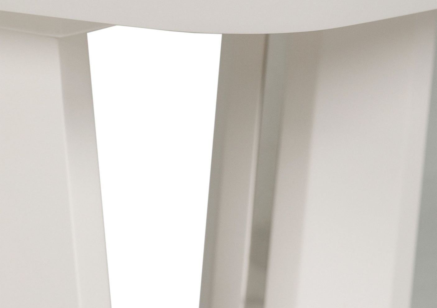 Florence Lamp Table