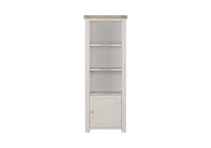Iliana Bookshelf
