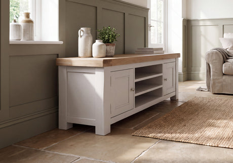Iliana TV Unit