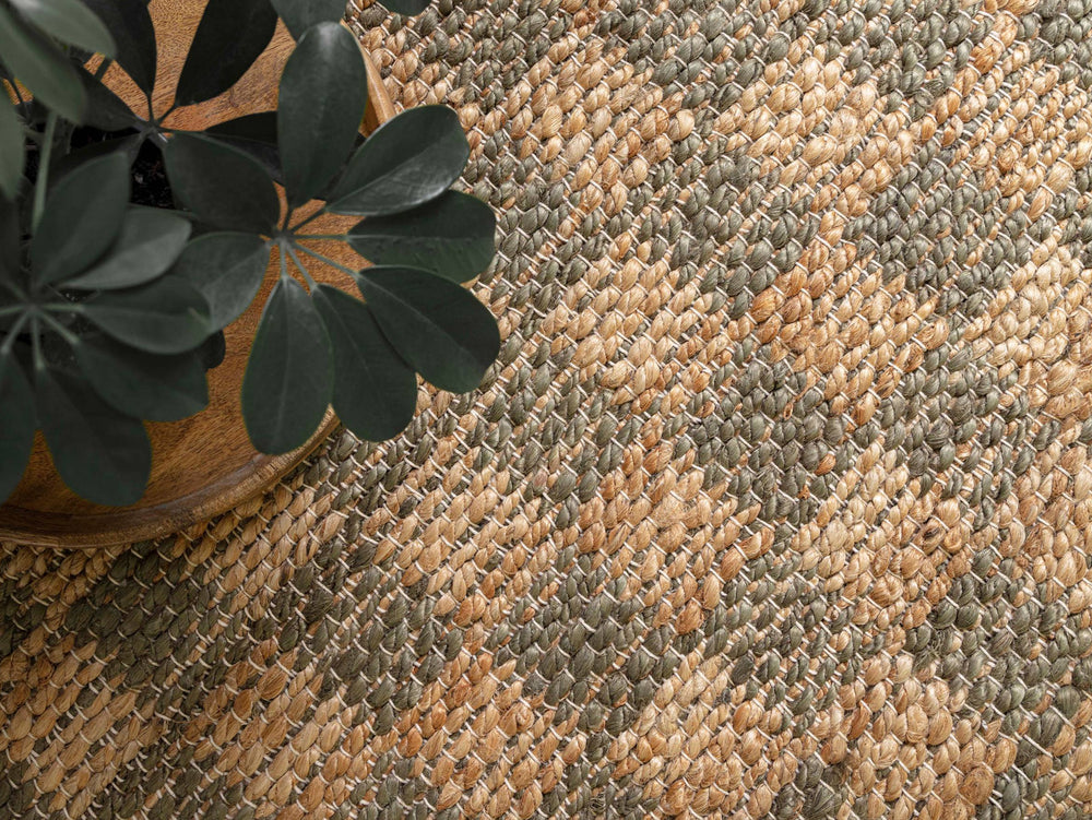 Naturi Rug