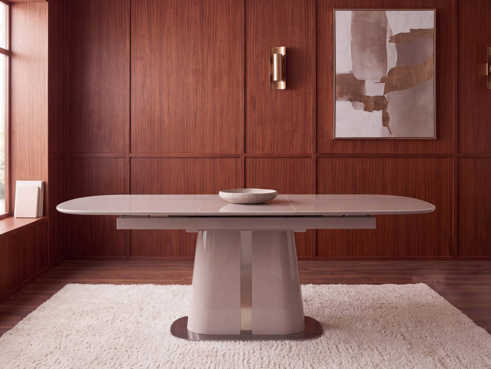 Plaza Extending Dining Table
