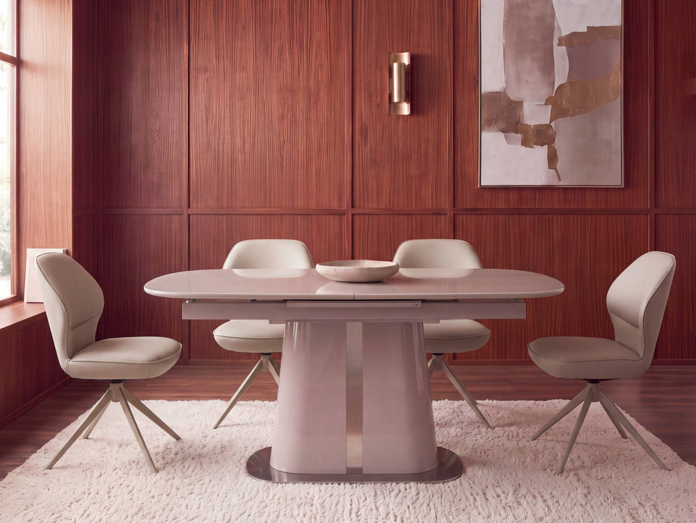 Plaza Extending Dining Table