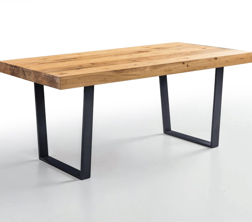 Porto Oak Dining Table