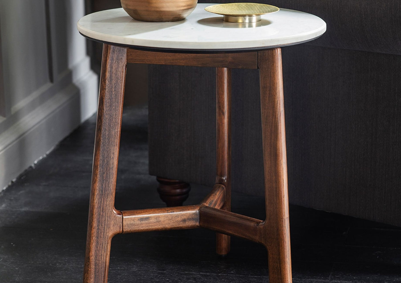 Corona Lamp Table