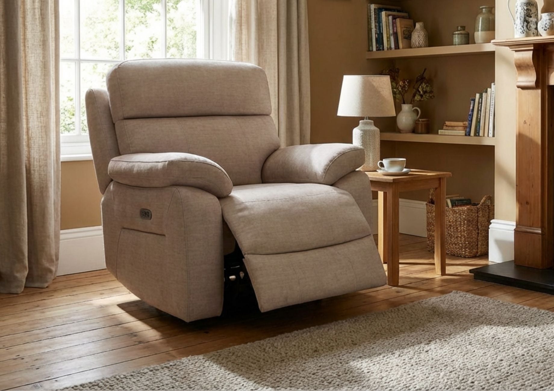 Hunter Chair Power Recliner with Power Headrest