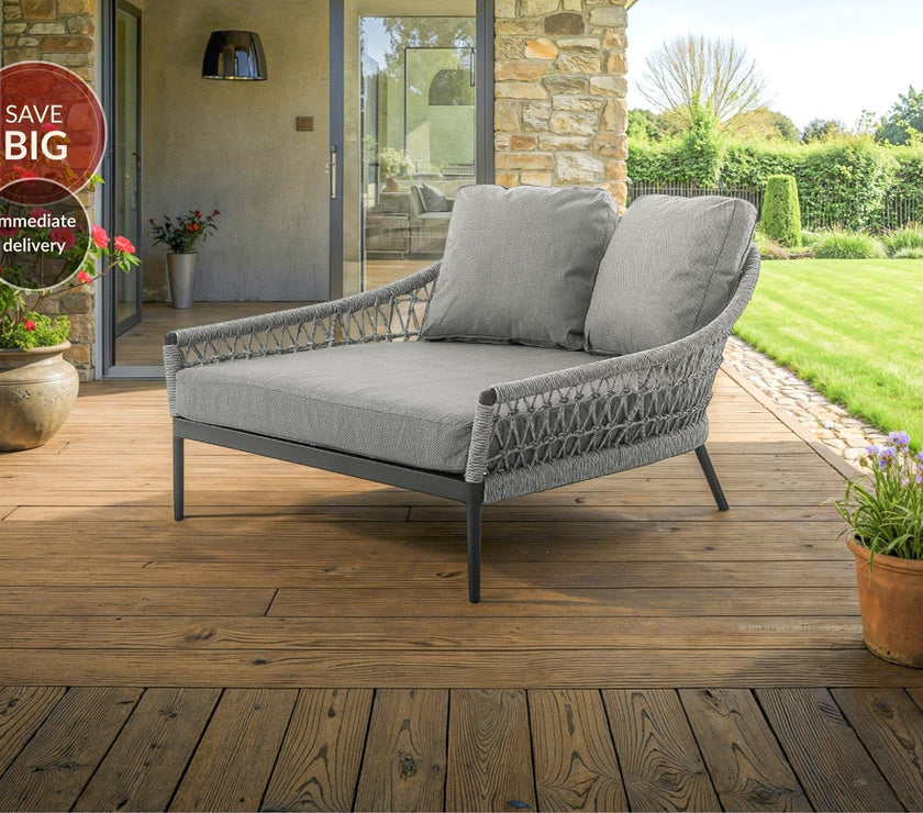 Marra Garden Lounge Bed
