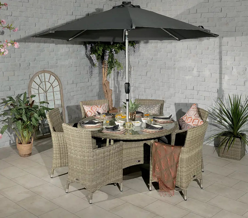 Wentworth Garden 6 Seater Round Carver Dining Set