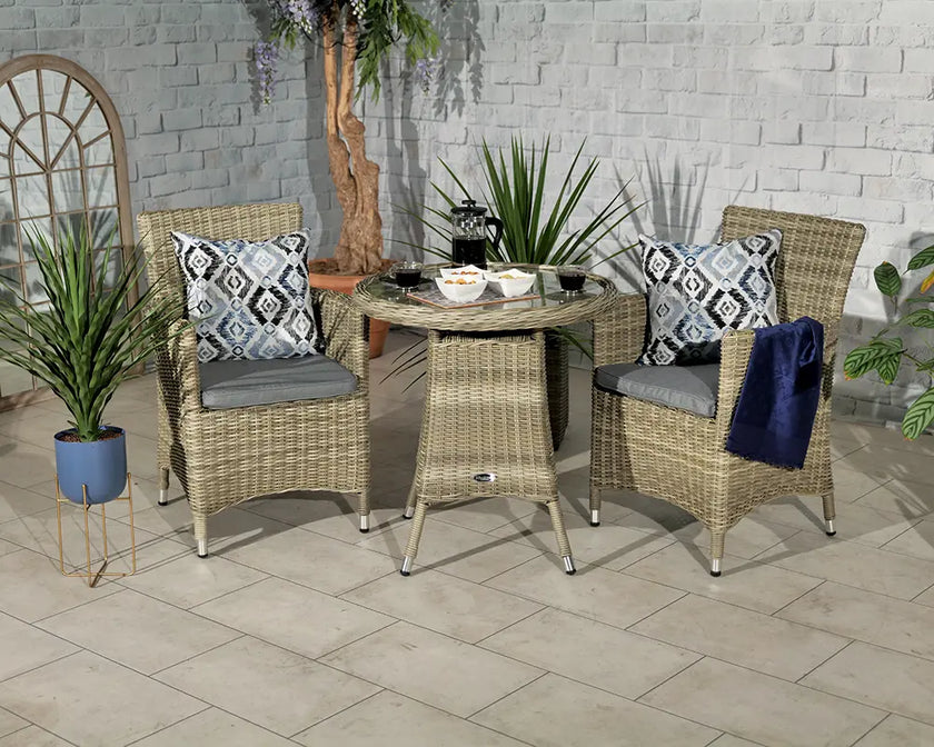 Wentworth Garden 2 Seater Round Carver Bistro Set