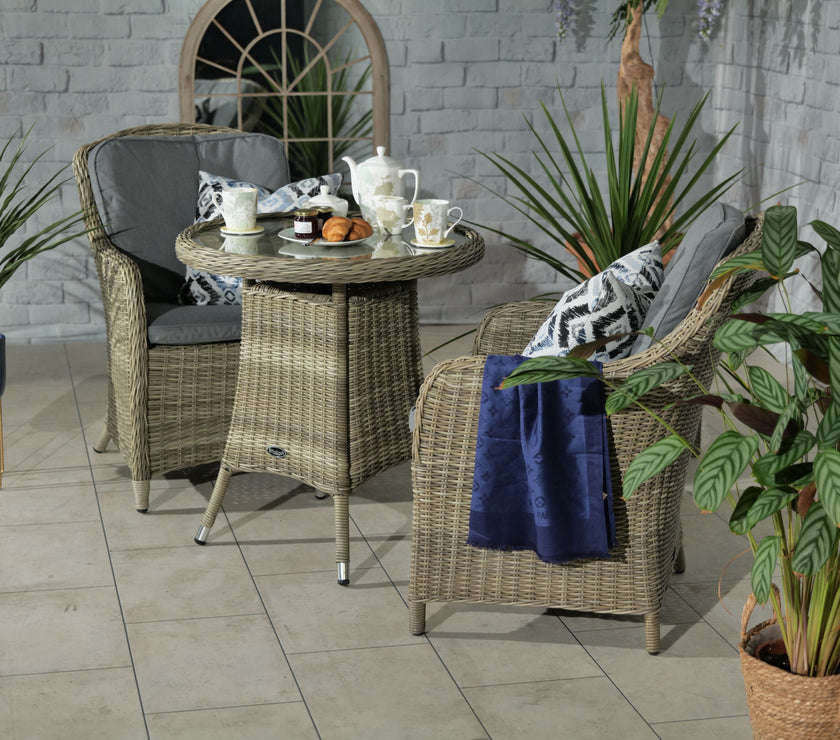 Wentworth Garden 2 Seater Round Imperial Bistro Set